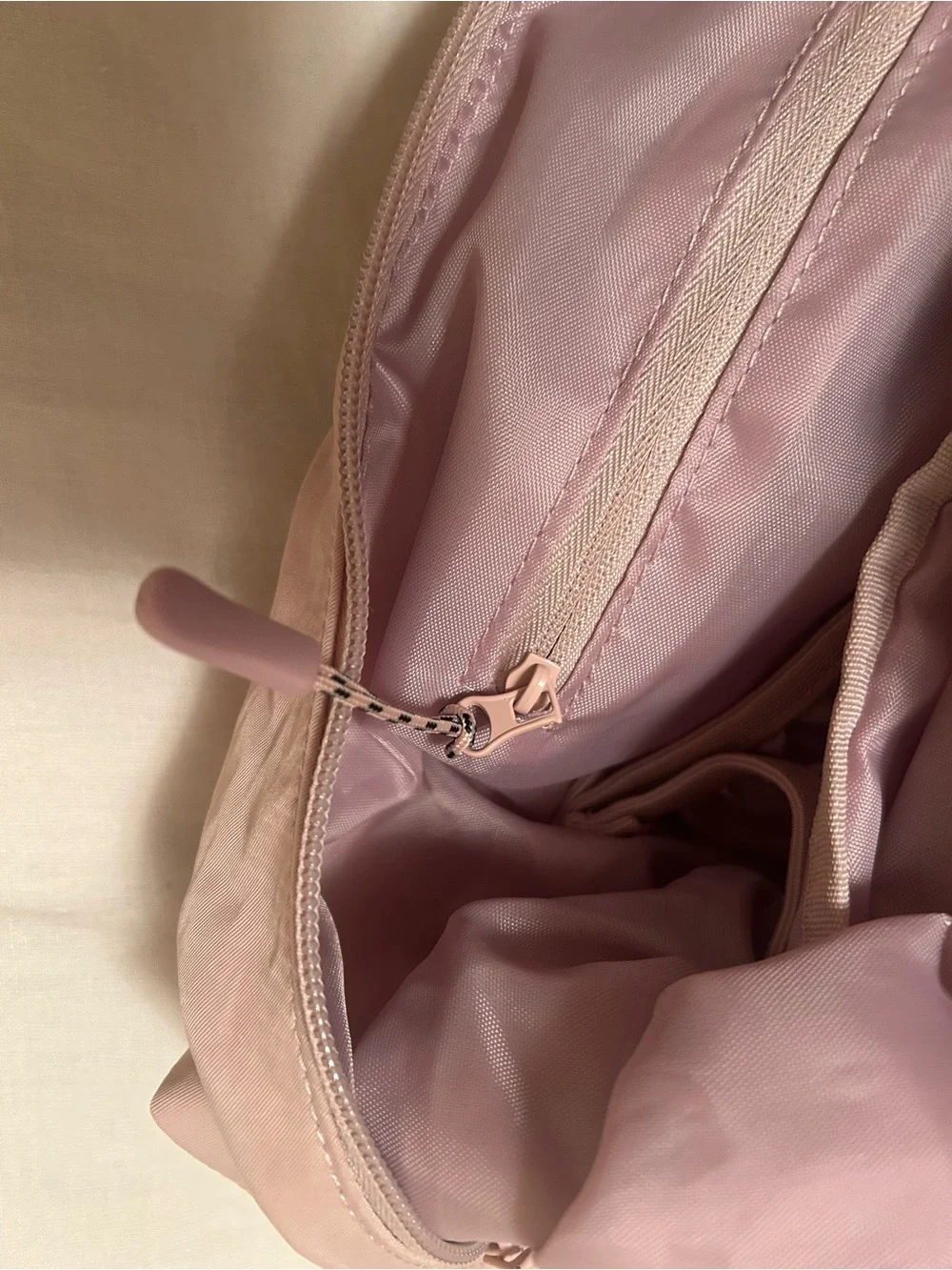 BEIS Crescent Catch All Convertible Bag in Atlas Pink